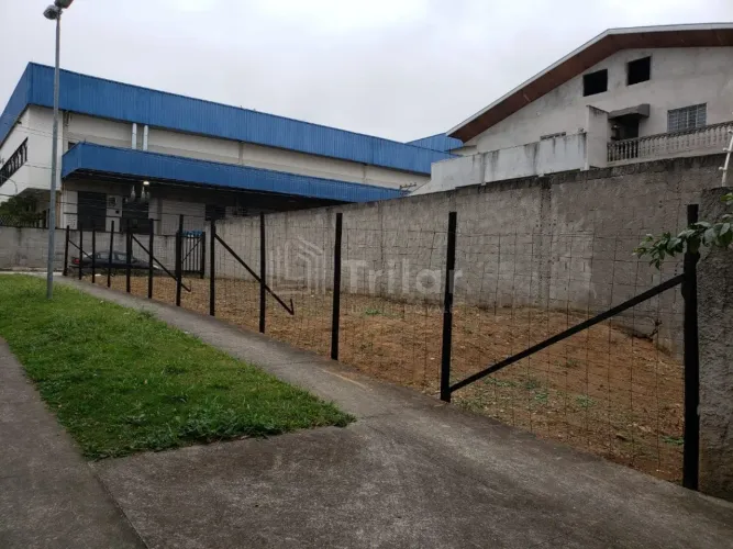 Terreno à venda em São José dos Campos-SP, no Conjunto Residencial Trinta e Um de Março: 1