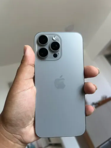 vendo iphone 15 pro max 256g