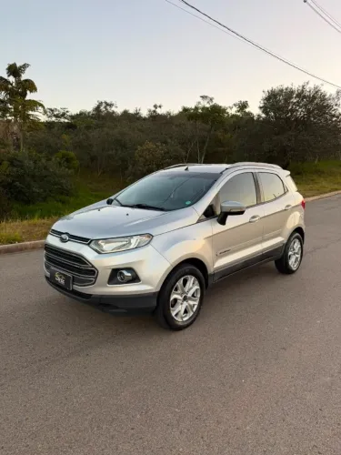 Ford Ecosport Titanium 2.0 16V Flex 5P Aut. 2015