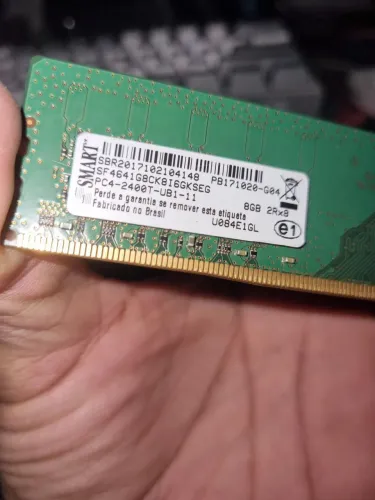 Memória DDR 4 2400MHZ 8GB