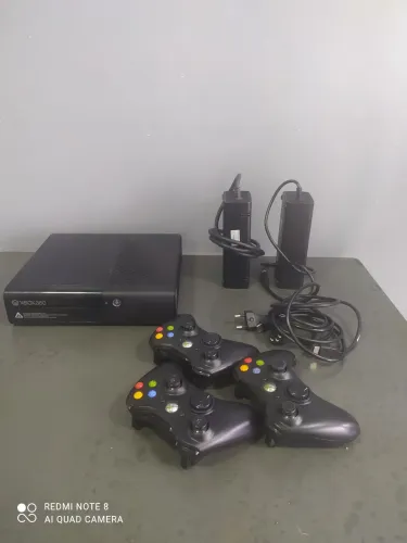 Vendo Xbox 360