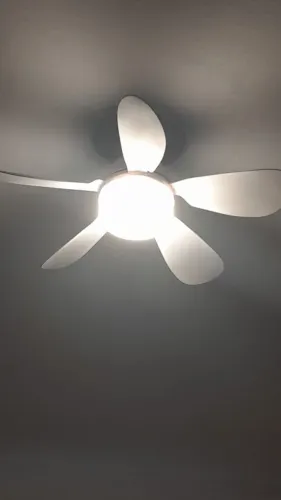 Ventilador lampada c comtrole