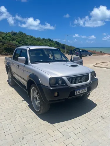 Mitsubishi L200 Outdoor GLS 2.5 4X4 CD TDI Diesel 2010