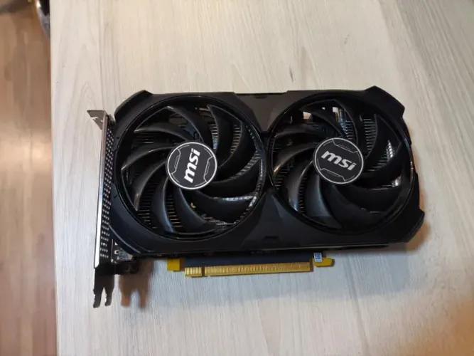 Placa de Vídeo RTX 4060 VENTUS 2x Black OC MSI NVIDIA GeForce, 8GB