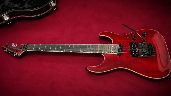 Guitarra ESP LTD MH-327 Vermelha - 27 trastes + floyd rose + Case