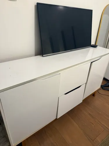 Buffet / Balcão de Sala Moderno Laca Branca - Estilo Minimalista