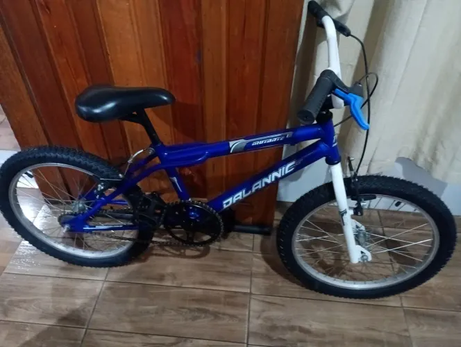 Bicicleta aro 20 seminova 