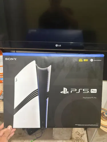 PS5 PRO (NOVO LACRADO)