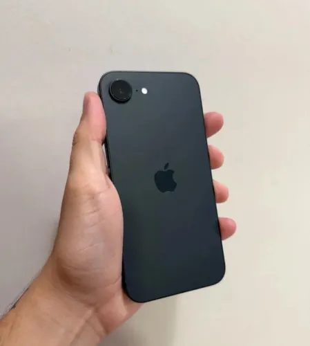 iPhone 16 é