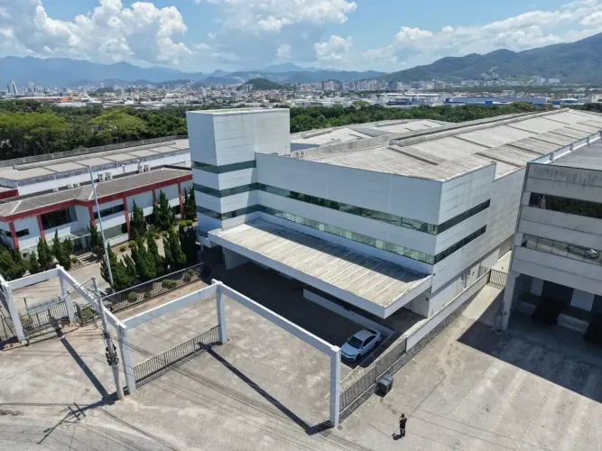 Galpão de 5431mts - Distrito Industrial de São José