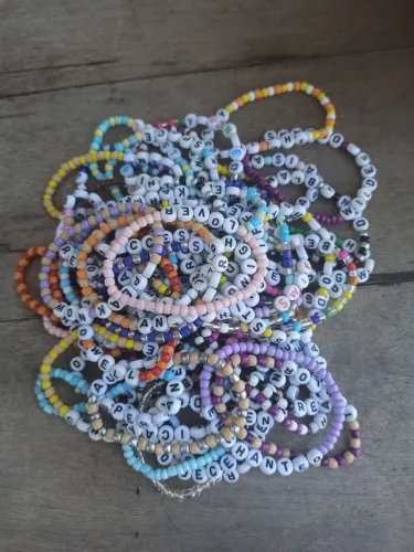 Friendship bracelets - pulseira da amizade