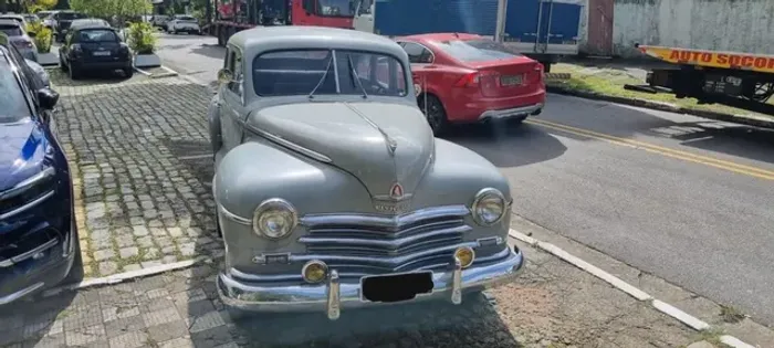 Plymouth 1948 - antigo importado 