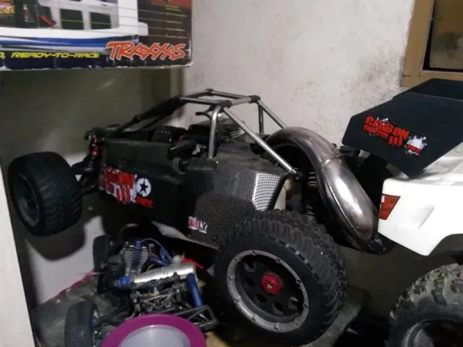 Reely Carbono Fitgher 3 - Automodelo
