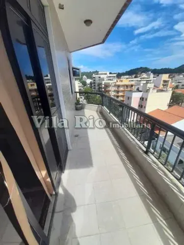 EXCELENTE COBERTURA EM VILA VALQUEIRE.
