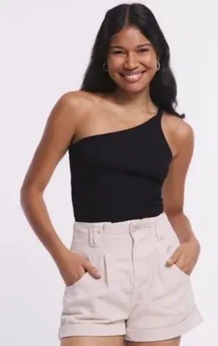 Short jeans off white