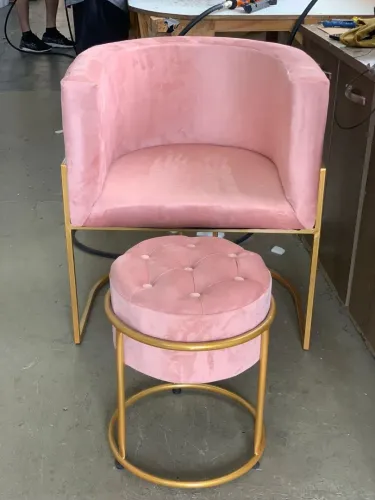 Poltrona Betina moletom o valor 350,00 cada 