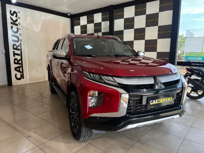 Mitsubishi L200 Triton Sport HPE-S 2.4 CD Dies. AUT 2023