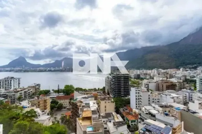 Apartamento : Padrão / Residencial / Lagoa