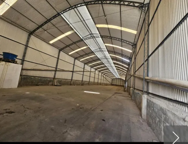 Galpão no Distrito Industrial 