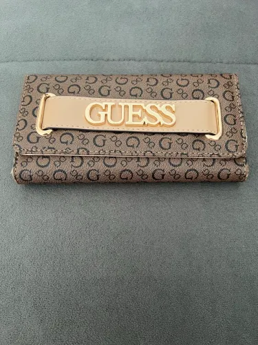 Linda Carteira da Guess