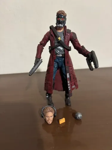 Figura Star-Lord Marvel Legends - Senhor das Estrelas (Guardiões da Galáxia)