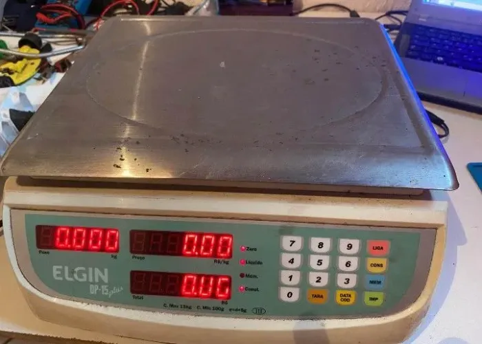 Balança digital Elgin 15 kg bivolt 