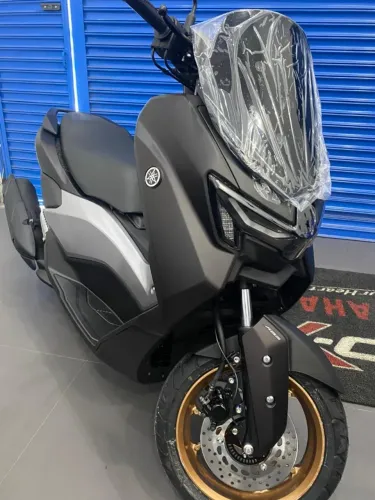 NMAX 160 ABS Connected