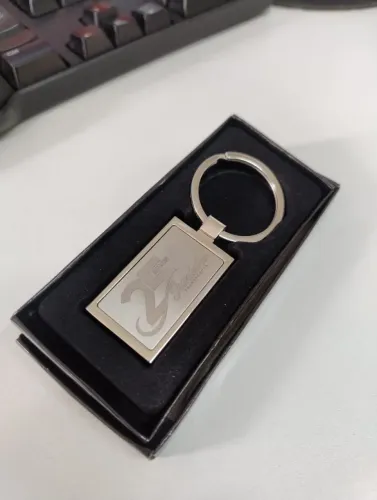 Brinde perfeito com sua logo marcar!! Nós temos: