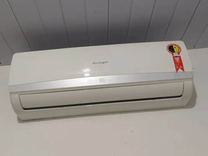 Vendo ar condicionado da marca Springer