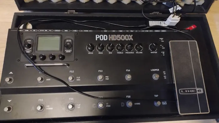 Pedaleira Line 6 Pod HD 500X 