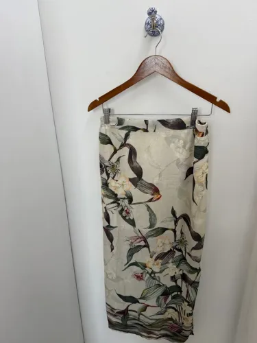 Saia longa nova floral