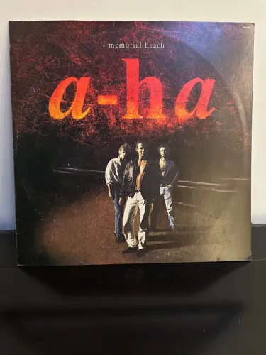 Vinil a-ha - Memorial Beach