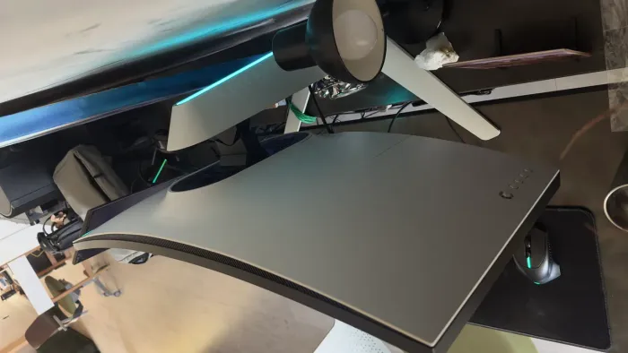 Notebook gamer Dell Alienware Area 51r2 17.3, Monitor, mouse e teclado tambem Alienware