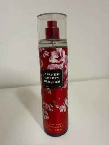 Body Splash Japanese Cherry Blossom da Bath & Body Works