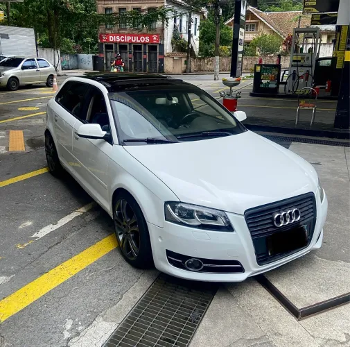 Audi A3 Sportback 2.0 16V TFSI S-tronic 2011