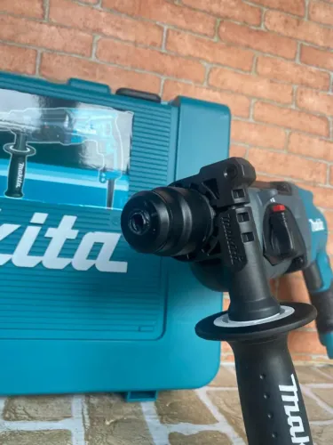 Martelete rotativo 800W Makita