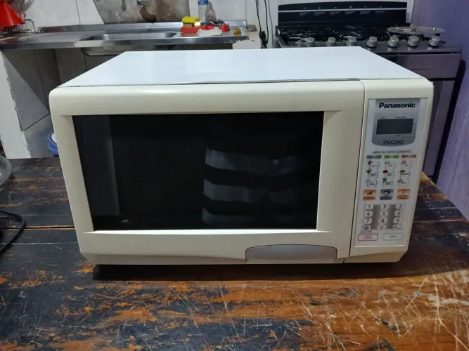 Microondas Panasonic 22 litros 