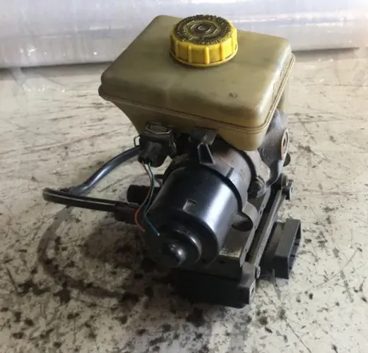 Módulo Abs Volvo 460 2.0 8v 1995 /10050195231