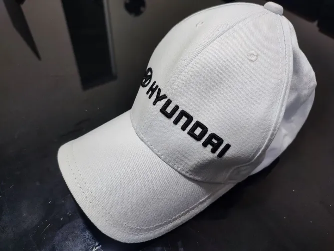 Boné Hyundai 10 Anos
