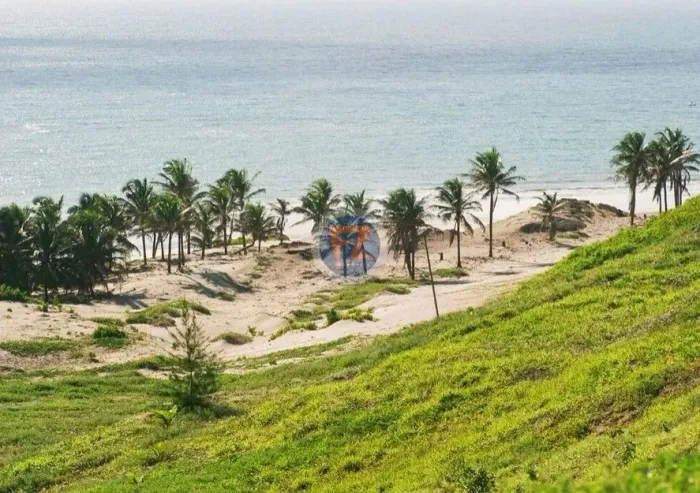 GRANDE ÁREA COM VISTA-MAR EM ITAPIPOCA