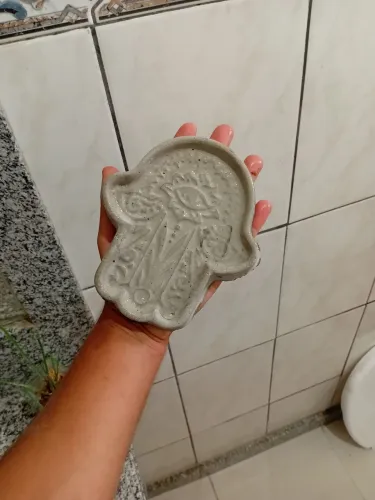 Saboneteira de concreto