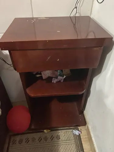 Cômoda de cabeceira 