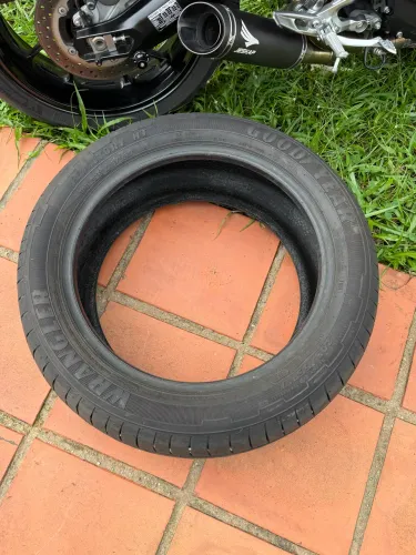 Pneu goodyear 205/55 R17
