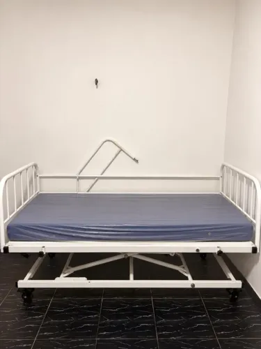 Cama hospitalar