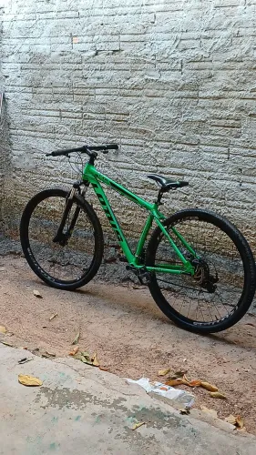 Vende-se Bike aro 29, desapego