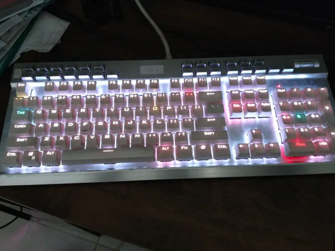 Teclado Redragon Mecânico Original Yama K550 W Perfeito Funcionamento Acompanha caixa orig
