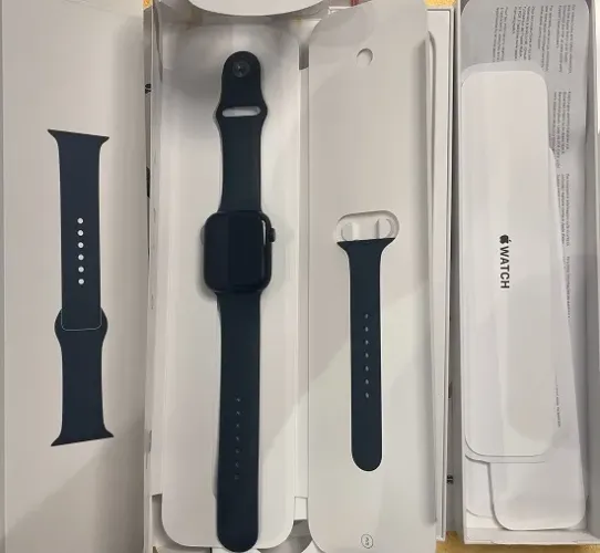 Excelente Apple Whatch serie 7
