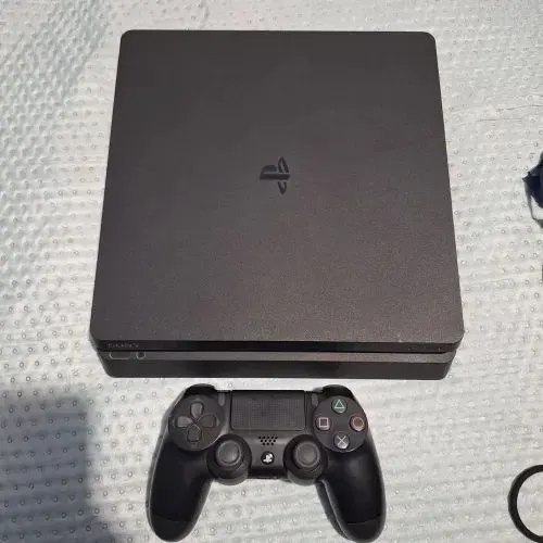 Ps4 1T desbloqueado dois controles mais jogos
