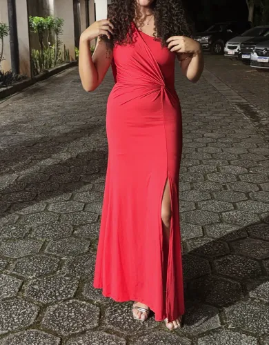 Vestido Longo Vermelho - Tamanho U- Usado em ótimo estado