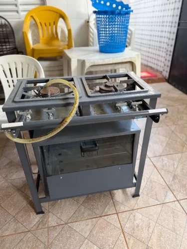 Fogão industrial 2 bocas com forno